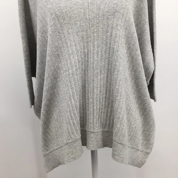 Cabi Sweater Womens XS Gray Watson Oversized Cotton Pullover Dolman Sleeve‎ - Picture 3 of 15